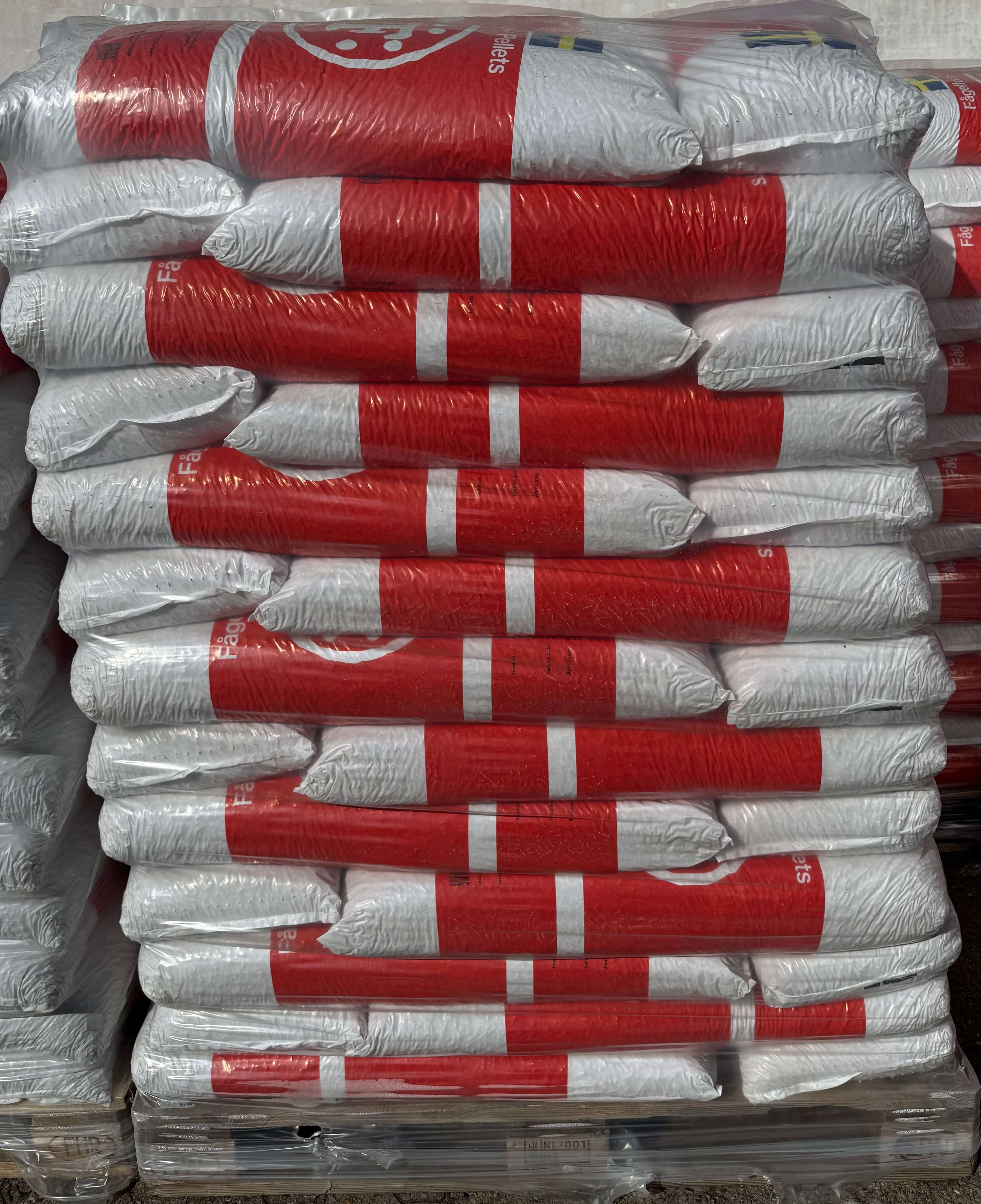 Fågelfors 6 mm. træpiller 832 kg. pr. palle  