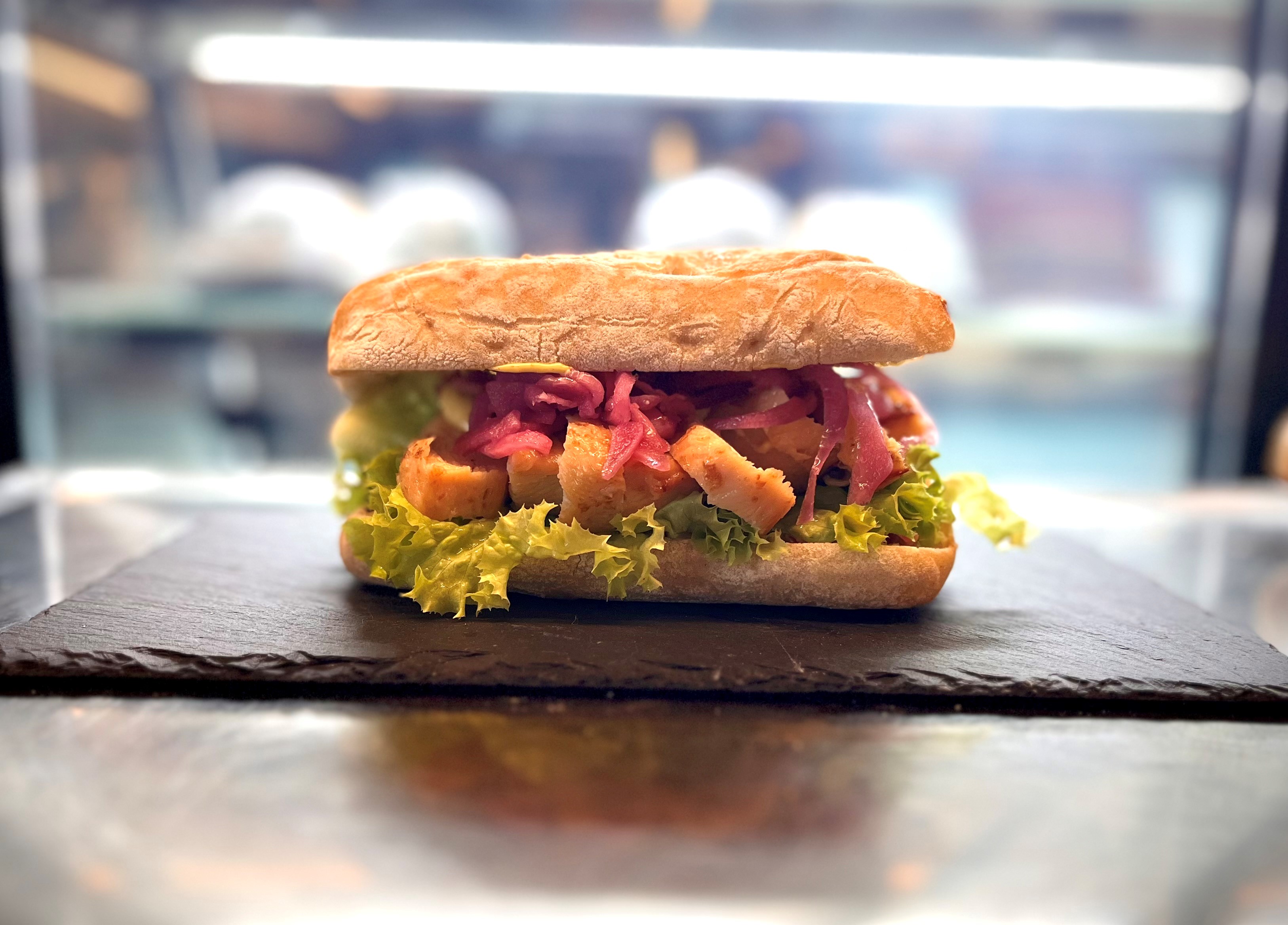 Sandwich m/kylling & bacon