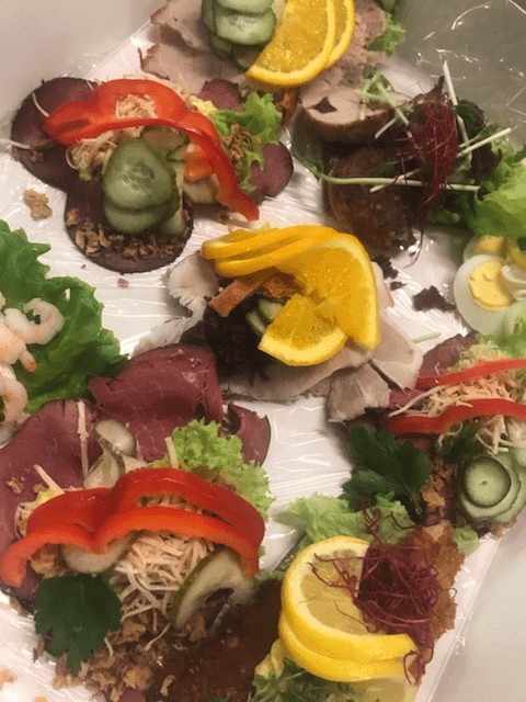 Uspecificeret luksus smørrebrød