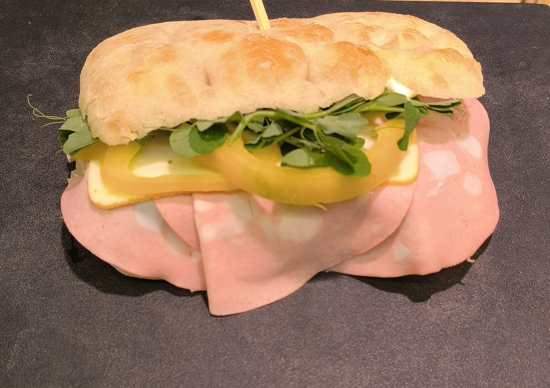 Sandwich Med Mortadella